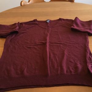 Long sleeve Maroon sweater
